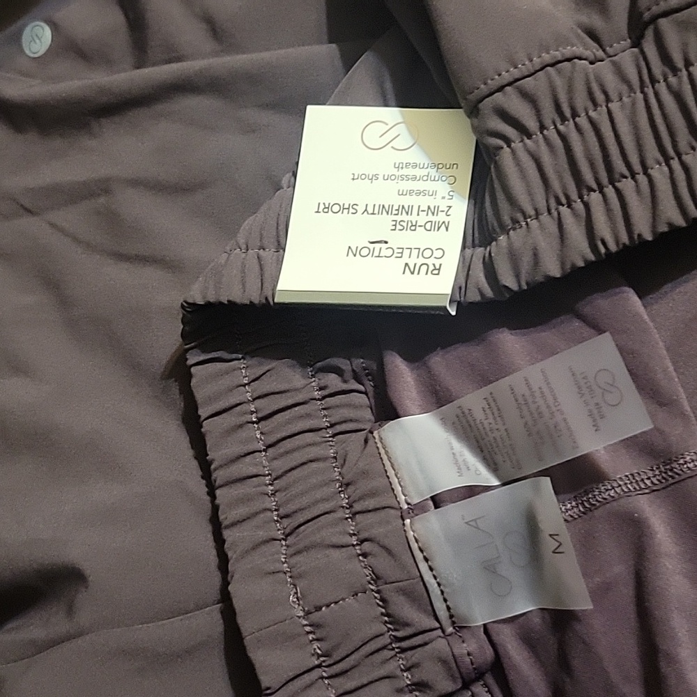 🆕 CALIA Women’s Brown Mid-Rise Infinity  Shorts - Picture 7 of 7